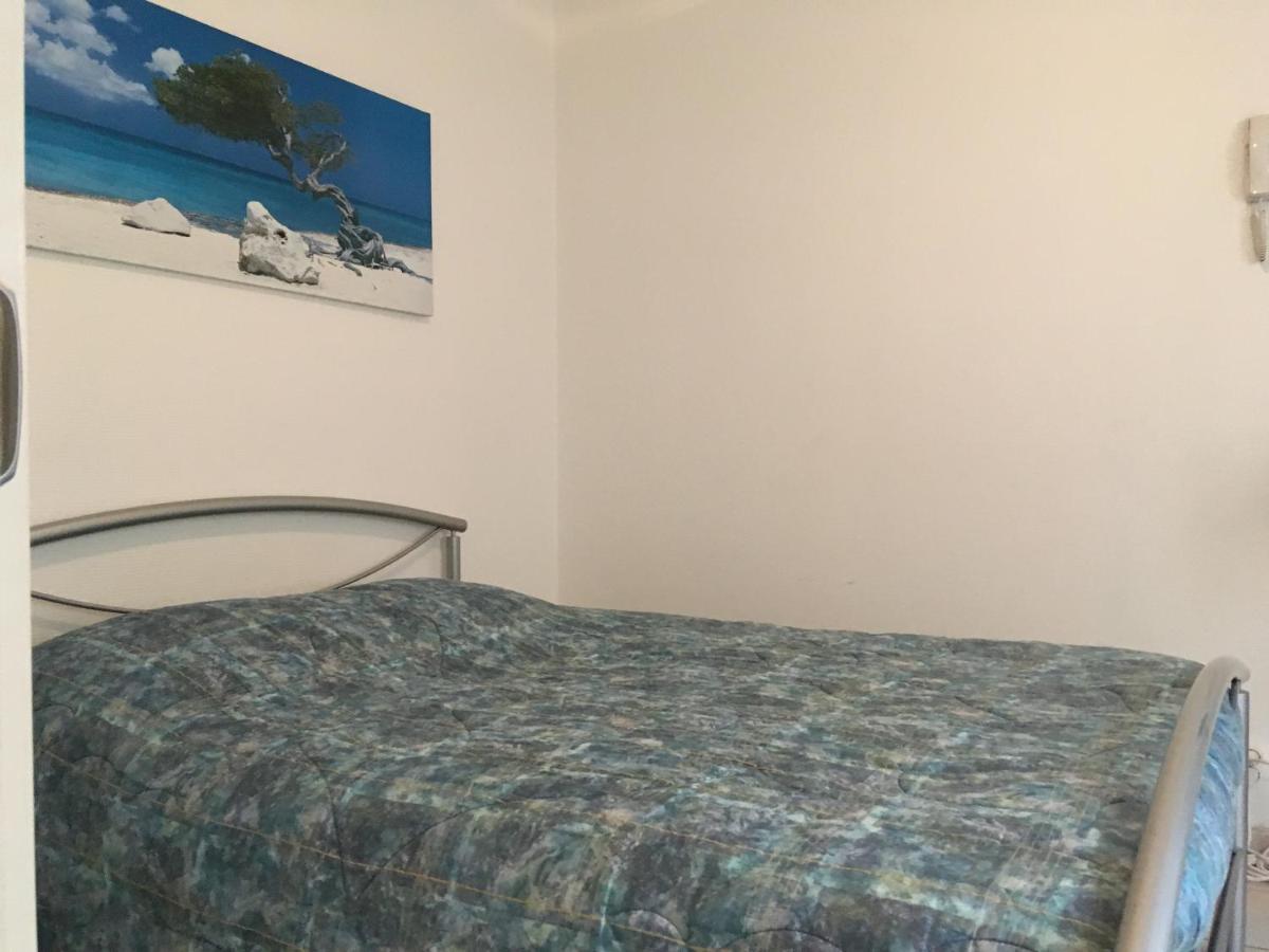 Chambre Du Verger Francheville  Eksteriør billede